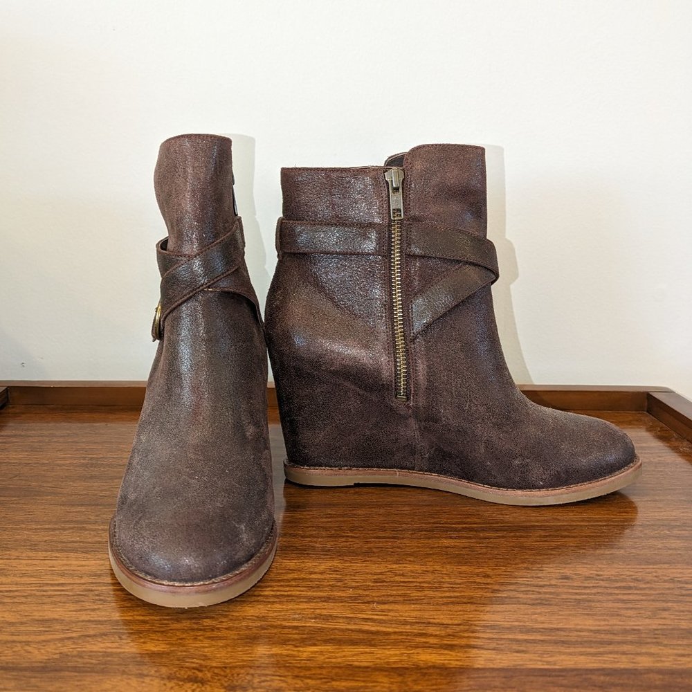 Johnston & Murphy Brynn Bootie size 9